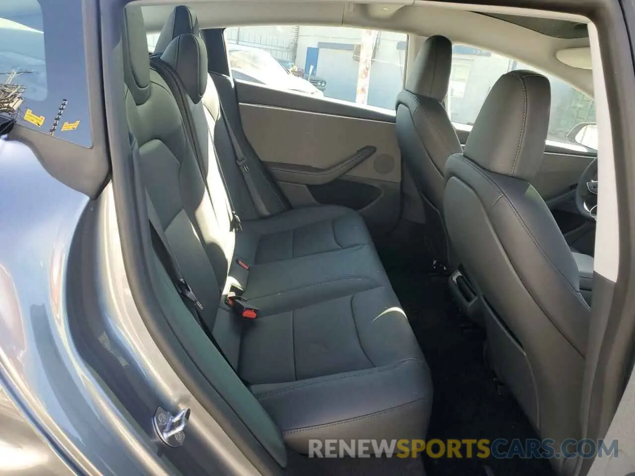 11 Photograph of a damaged car 5YJ3E1EA8SF927015 TESLA MODEL 3 2025