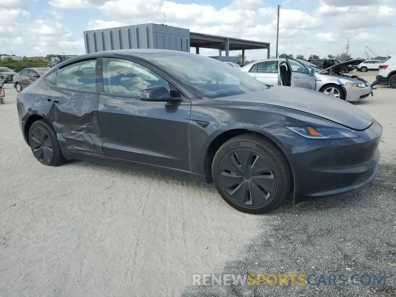 4 Photograph of a damaged car 5YJ3E1EA9SF903788 TESLA MODEL 3 2025
