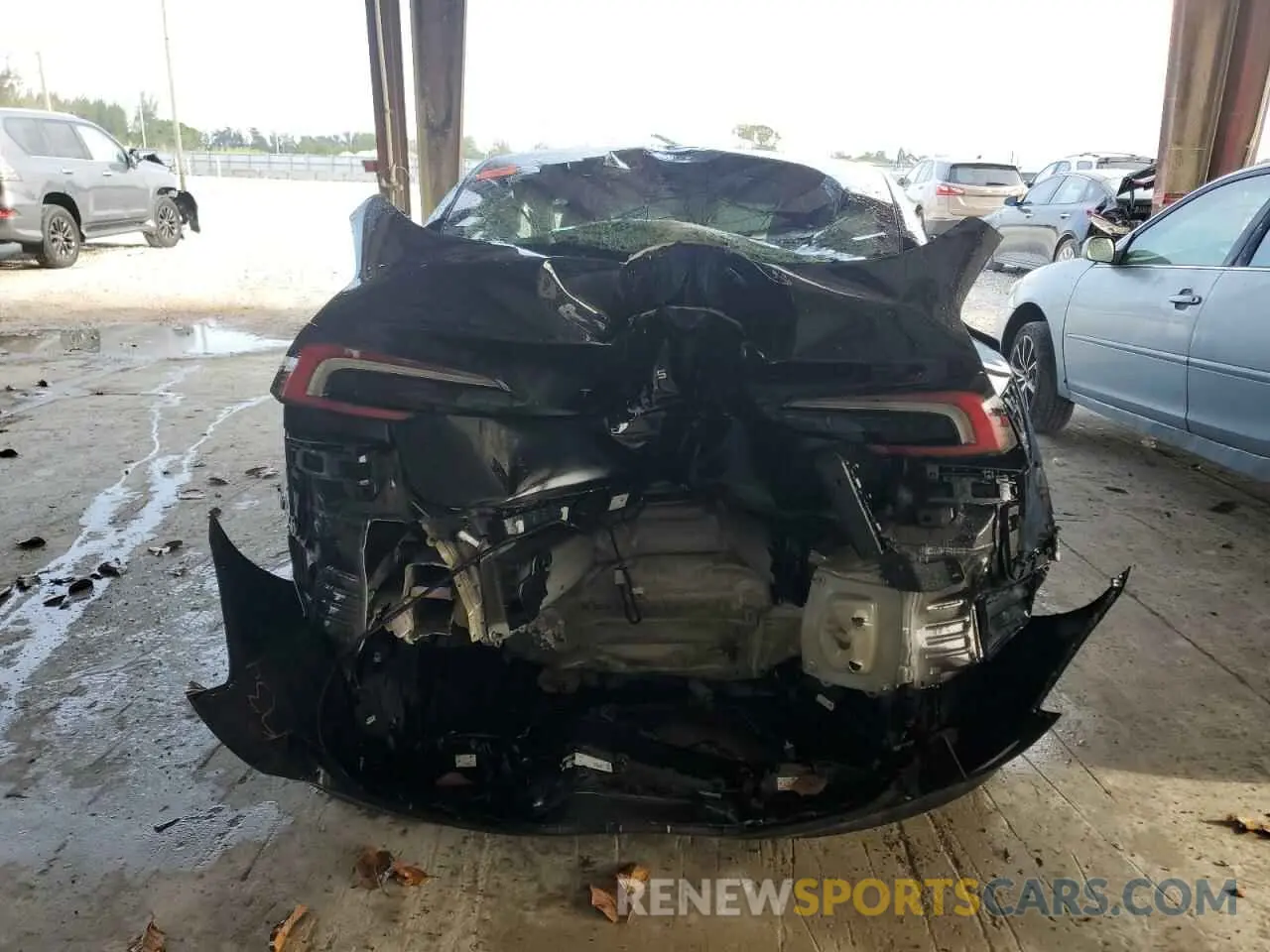 6 Photograph of a damaged car 5YJ3E1EA9SF910465 TESLA MODEL 3 2025