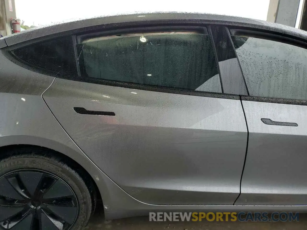 10 Photograph of a damaged car 5YJ3E1EA9SF918209 TESLA MODEL 3 2025
