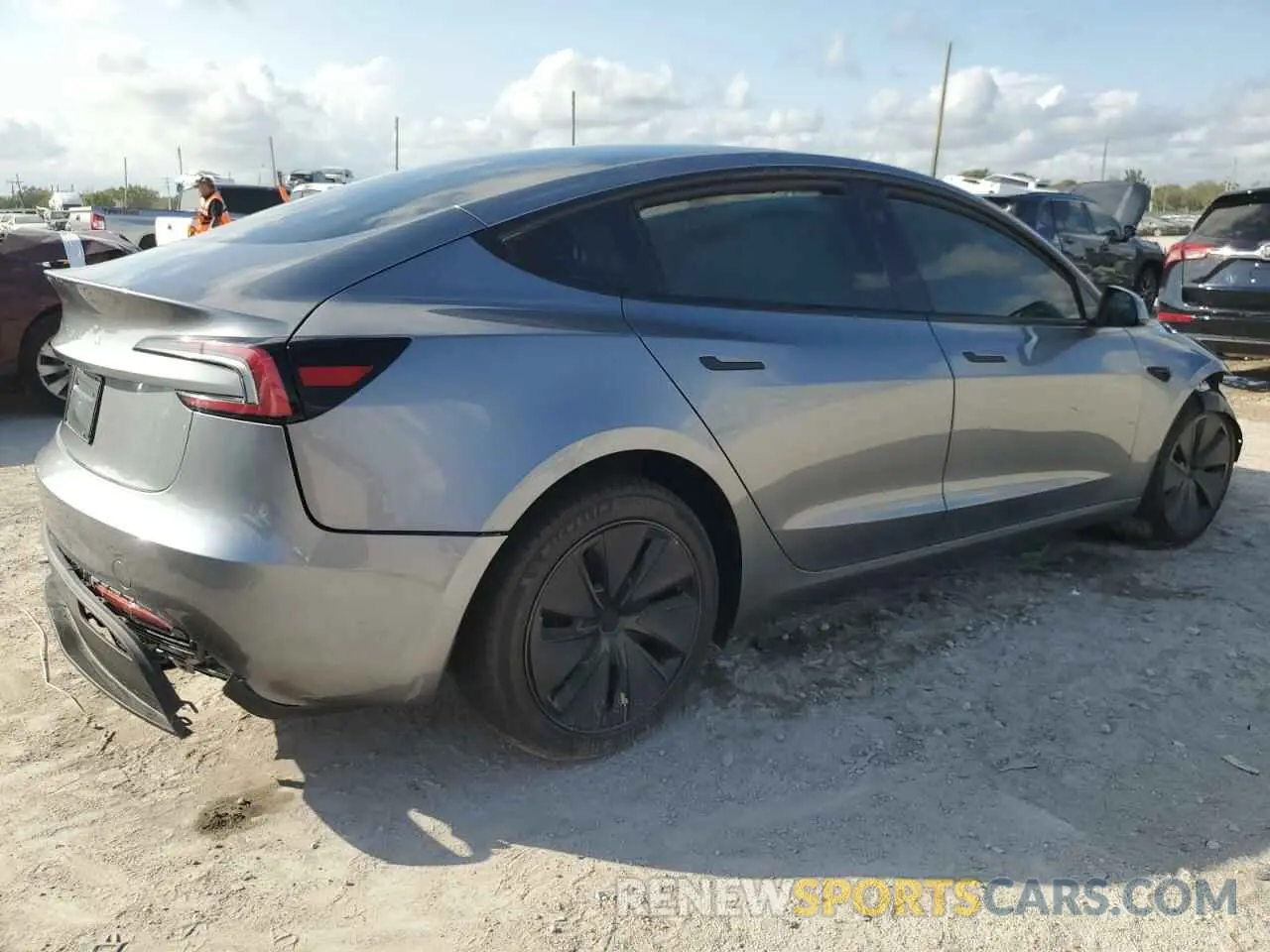 3 Photograph of a damaged car 5YJ3E1EA9SF918209 TESLA MODEL 3 2025
