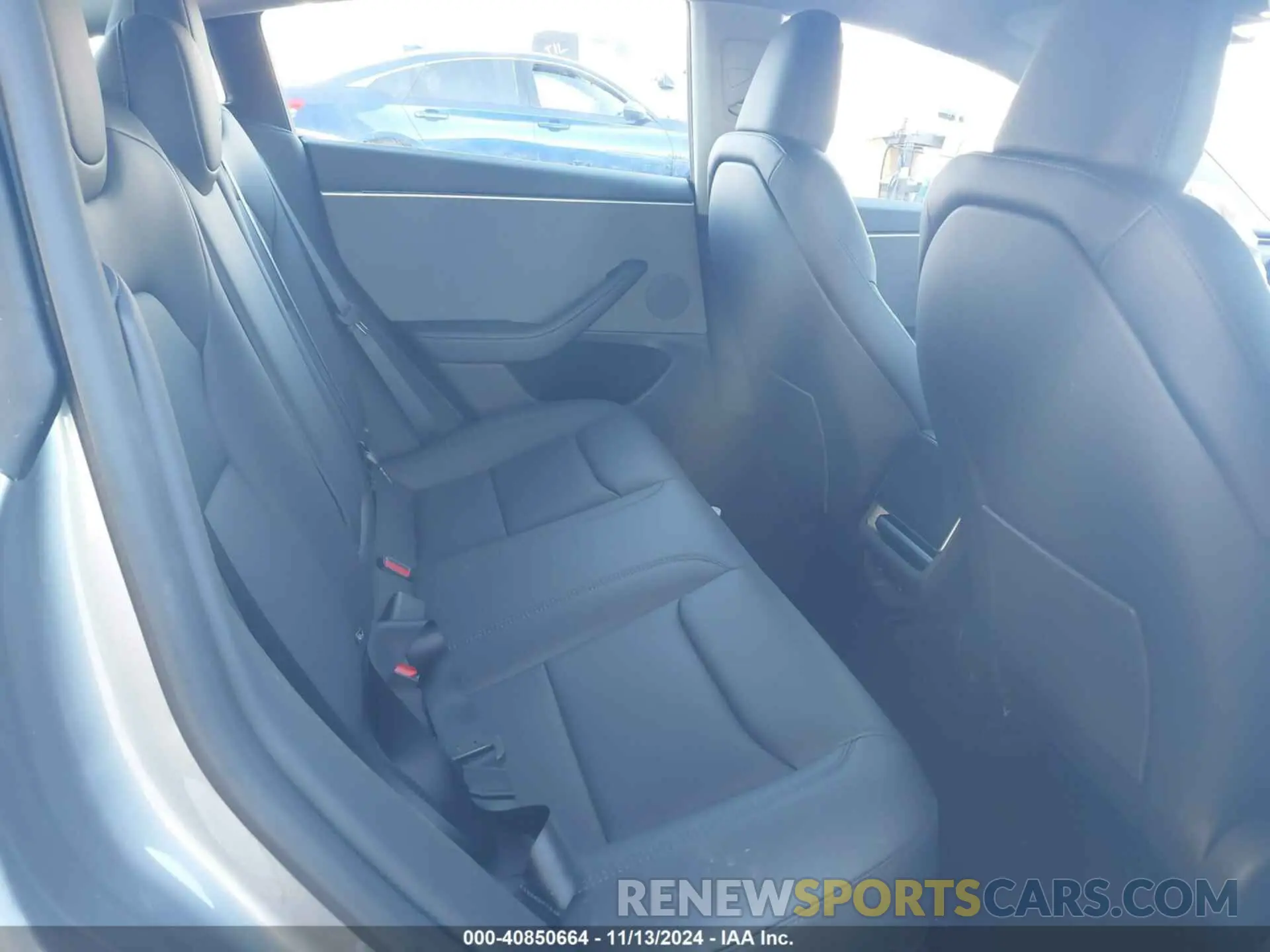 8 Photograph of a damaged car 5YJ3E1EAXSF879016 TESLA MODEL 3 2025