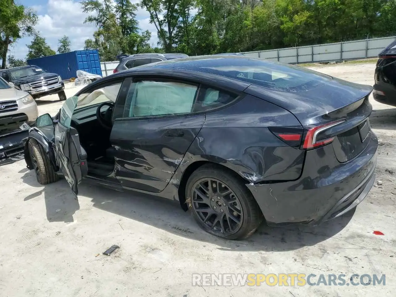 2 Photograph of a damaged car 5YJ3E1EAXSF922964 TESLA MODEL 3 2025