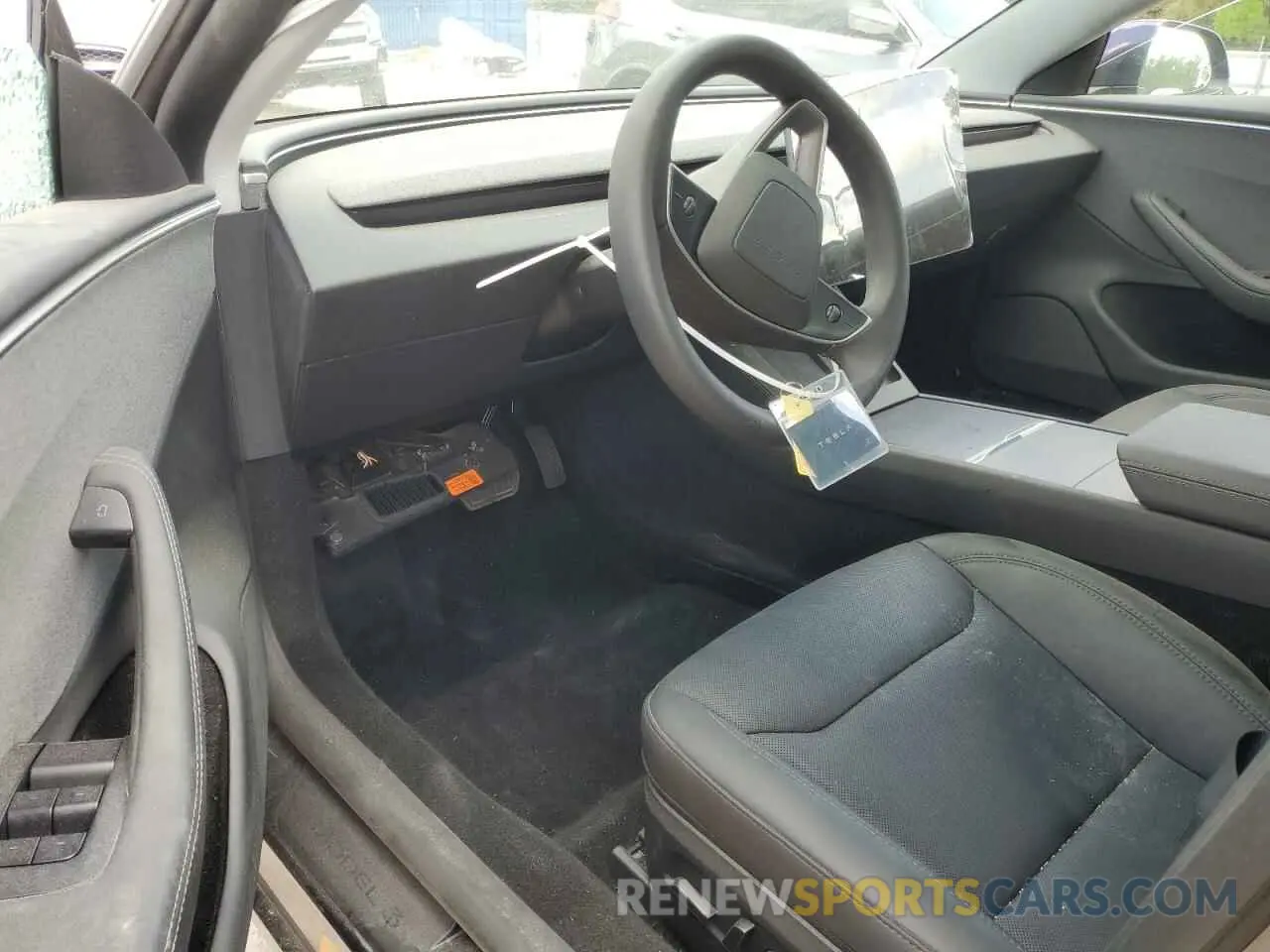 8 Photograph of a damaged car 5YJ3E1EAXSF922964 TESLA MODEL 3 2025