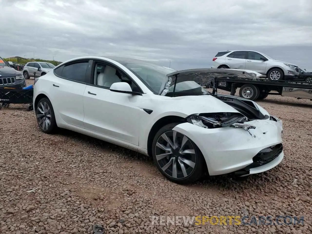 4 Photograph of a damaged car 5YJ3E1EAXSF923564 TESLA MODEL 3 2025