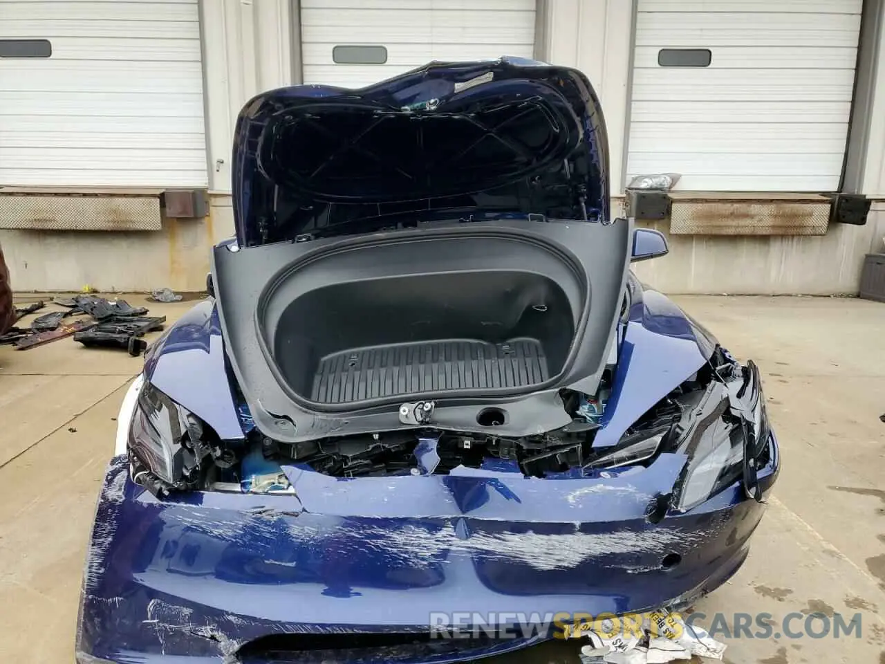 5 Photograph of a damaged car 5YJ3E1EAXSF925301 TESLA MODEL 3 2025