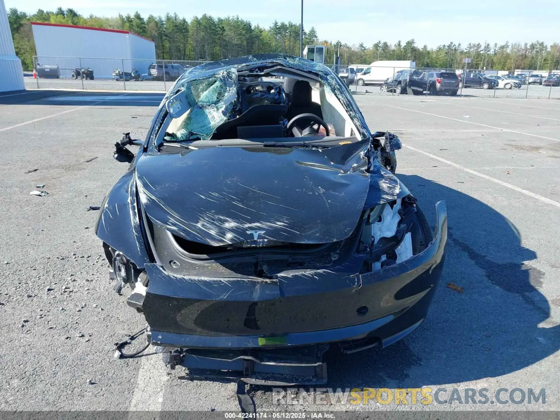 11 Photograph of a damaged car 5YJ3E1EAXSF927128 TESLA MODEL 3 2025