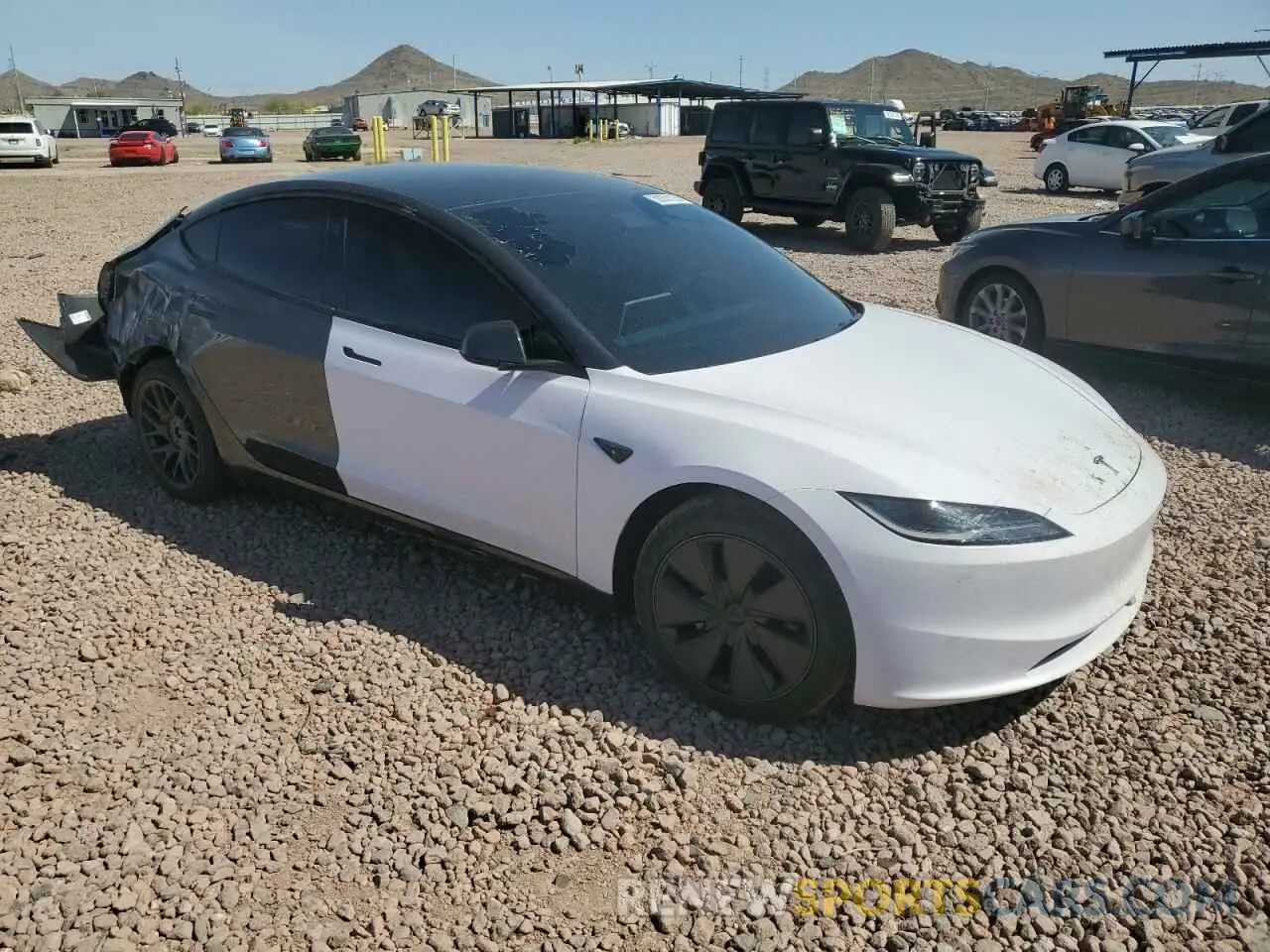 4 Photograph of a damaged car 5YJ3E1EAXSF941482 TESLA MODEL 3 2025