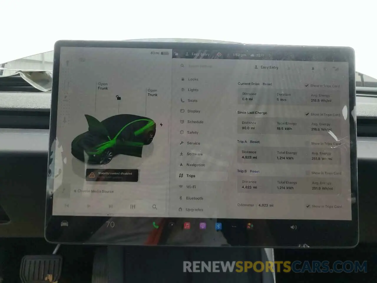 9 Photograph of a damaged car 5YJ3E1EAXSF971341 TESLA MODEL 3 2025