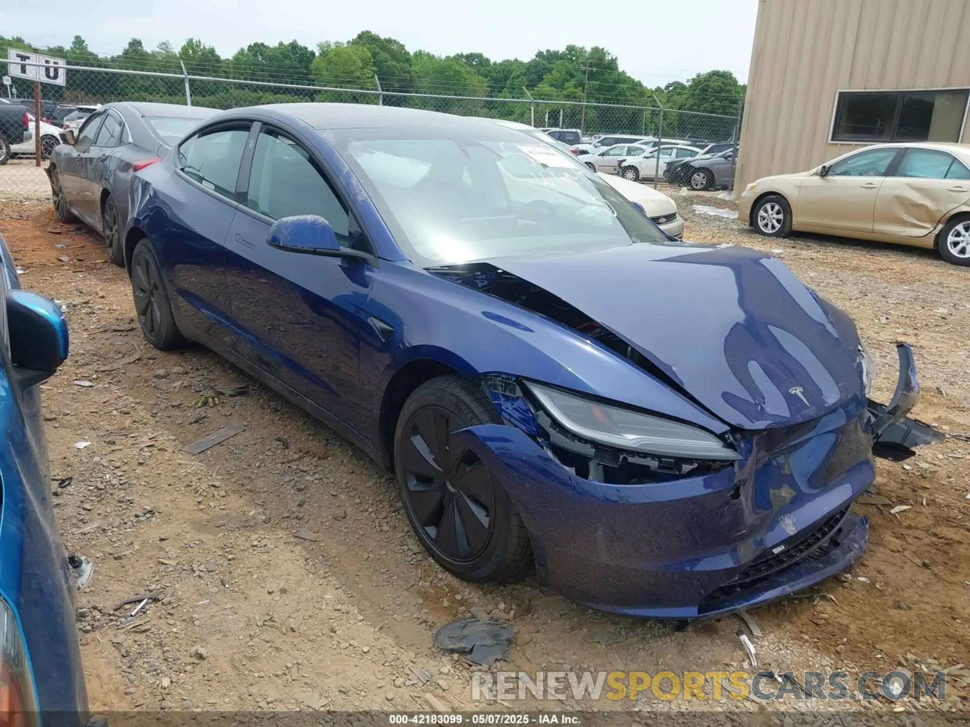 1 Photograph of a damaged car 5YJ3E1EAXSF976457 TESLA MODEL 3 2025