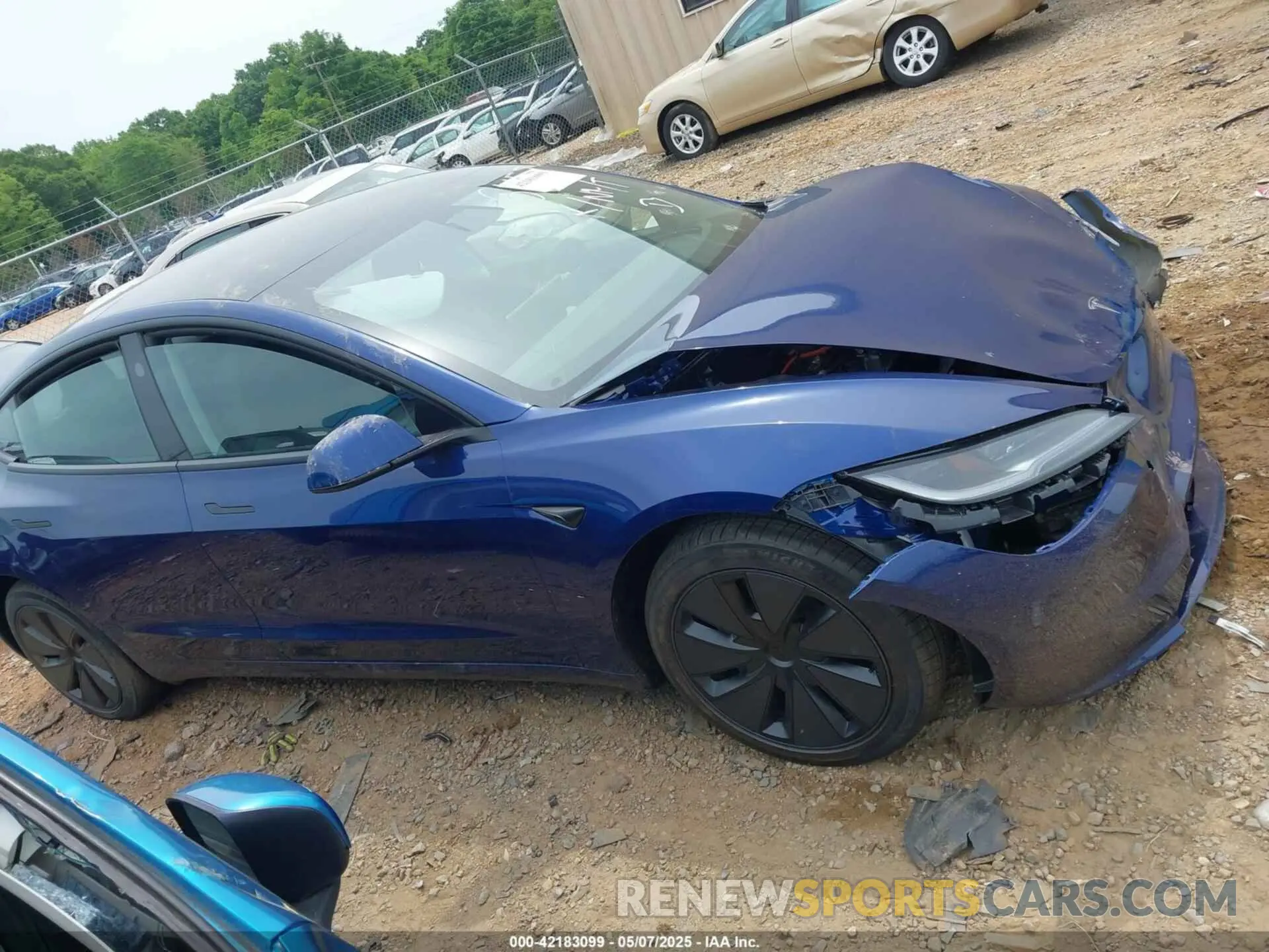 12 Photograph of a damaged car 5YJ3E1EAXSF976457 TESLA MODEL 3 2025