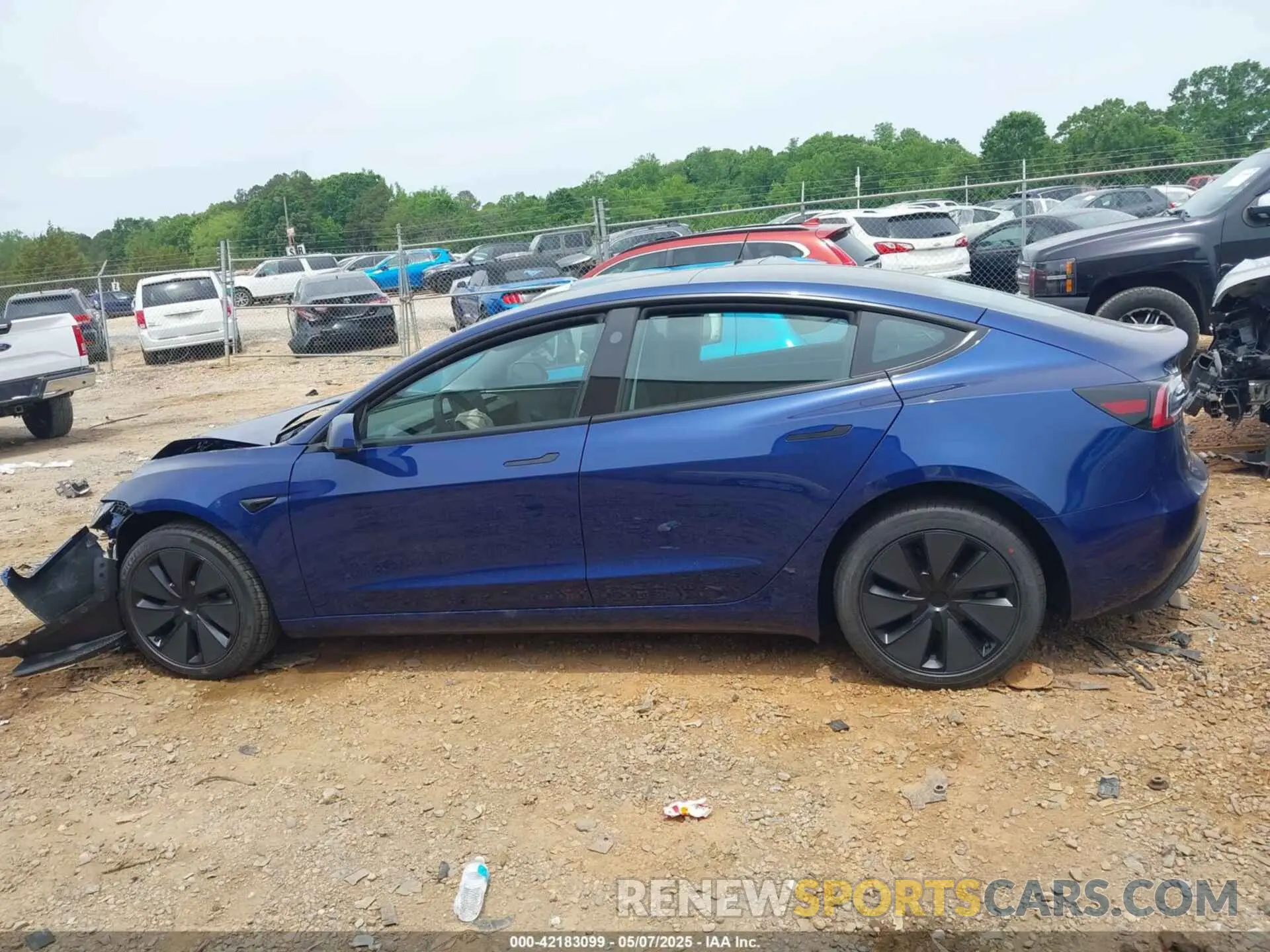 13 Photograph of a damaged car 5YJ3E1EAXSF976457 TESLA MODEL 3 2025