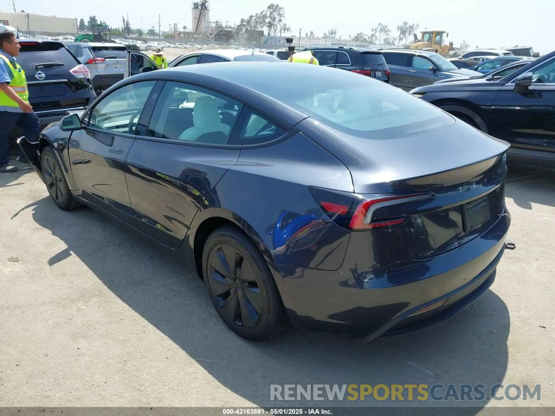 3 Photograph of a damaged car 5YJ3E1EAXSF983053 TESLA MODEL 3 2025