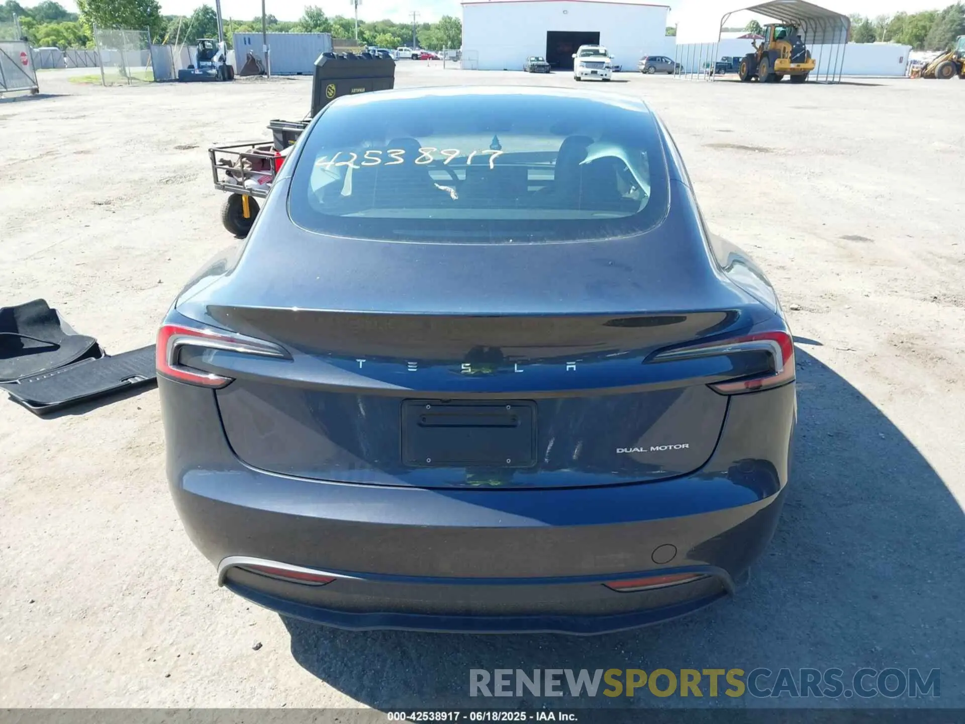 15 Photograph of a damaged car 5YJ3E1EB0SF892253 TESLA MODEL 3 2025