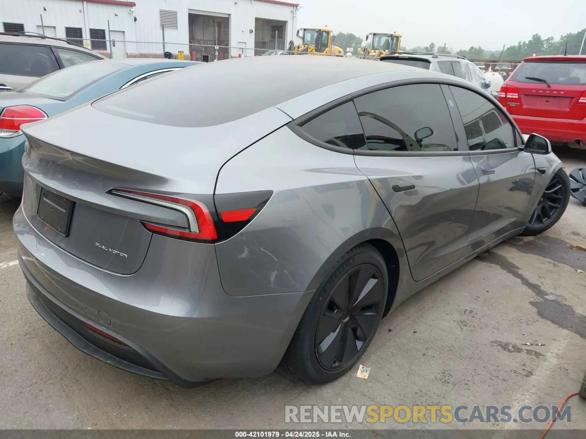 4 Photograph of a damaged car 5YJ3E1EB0SF911304 TESLA MODEL 3 2025