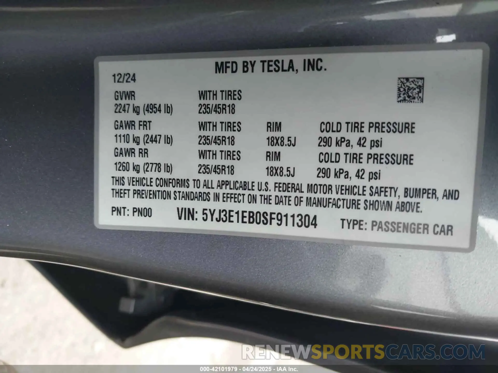 9 Photograph of a damaged car 5YJ3E1EB0SF911304 TESLA MODEL 3 2025