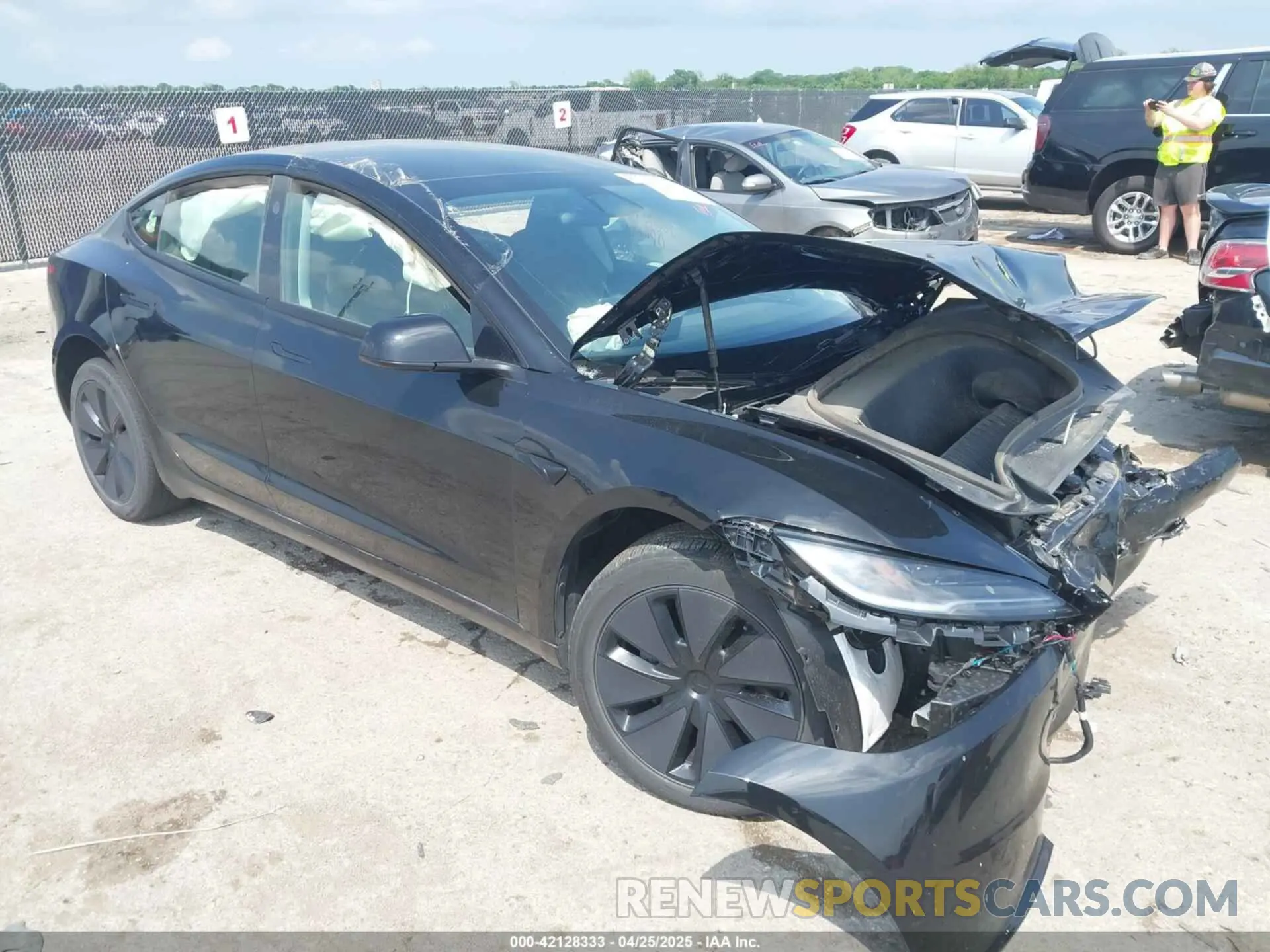 1 Photograph of a damaged car 5YJ3E1EB0SF919659 TESLA MODEL 3 2025