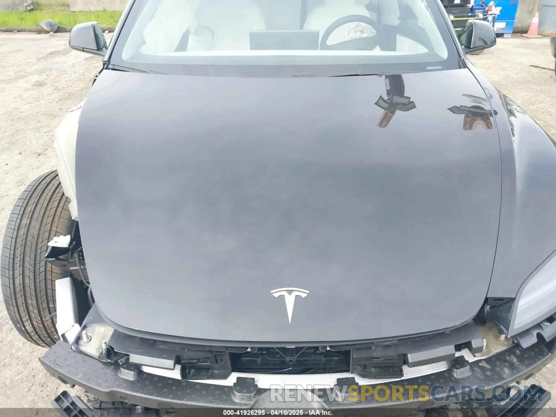 10 Photograph of a damaged car 5YJ3E1EB1SF885103 TESLA MODEL 3 2025