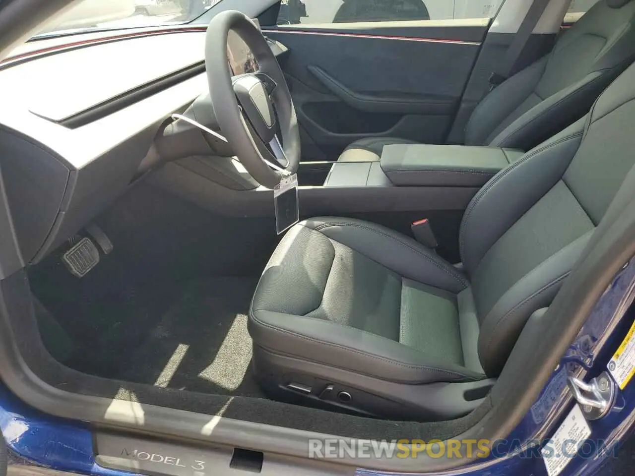 7 Photograph of a damaged car 5YJ3E1EB1SF950242 TESLA MODEL 3 2025