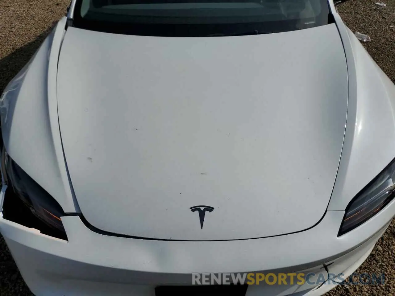 11 Photograph of a damaged car 5YJ3E1EB1SF962360 TESLA MODEL 3 2025