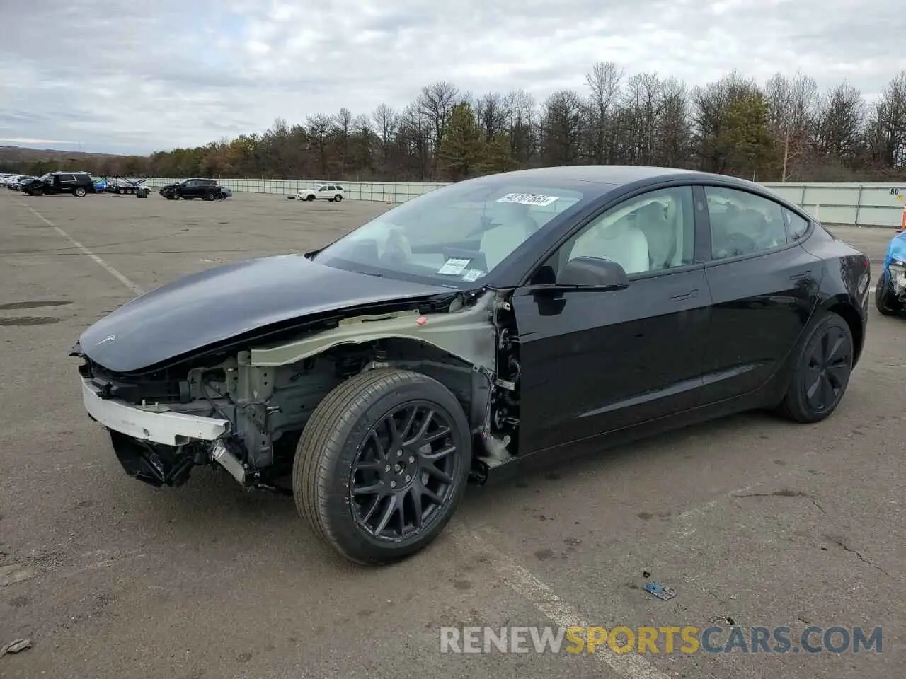 1 Photograph of a damaged car 5YJ3E1EB2SF923115 TESLA MODEL 3 2025