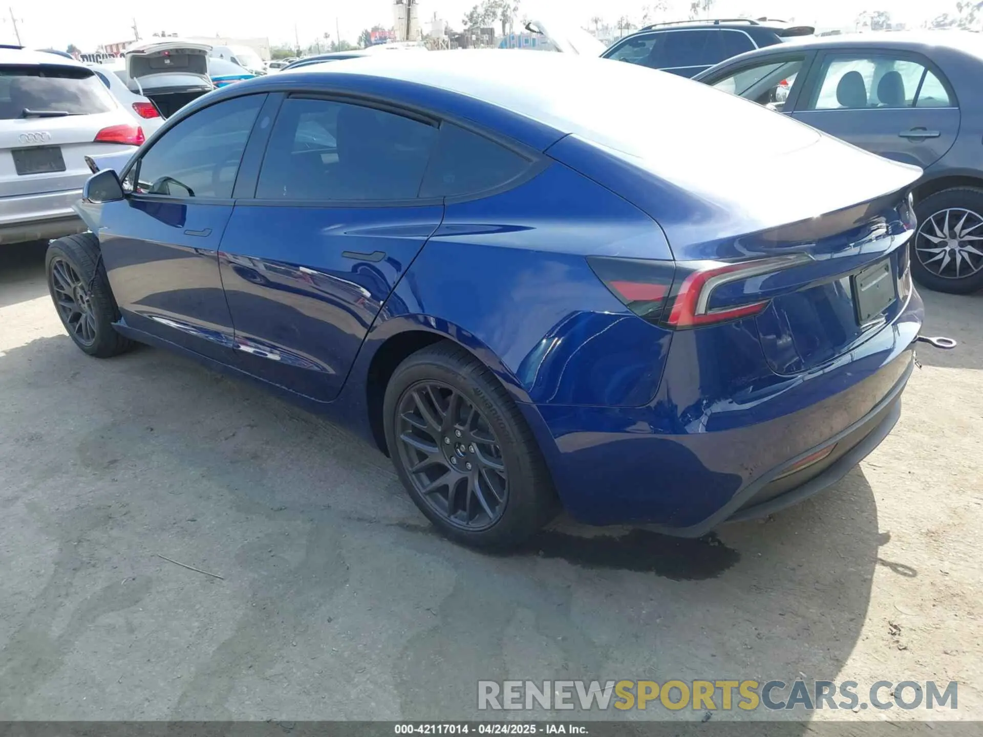 3 Photograph of a damaged car 5YJ3E1EB3SF907019 TESLA MODEL 3 2025