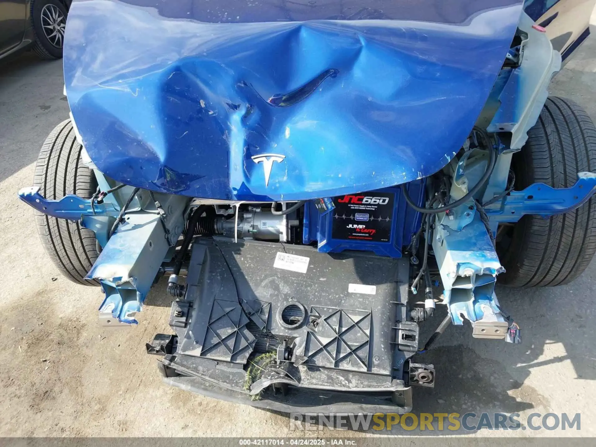 6 Photograph of a damaged car 5YJ3E1EB3SF907019 TESLA MODEL 3 2025