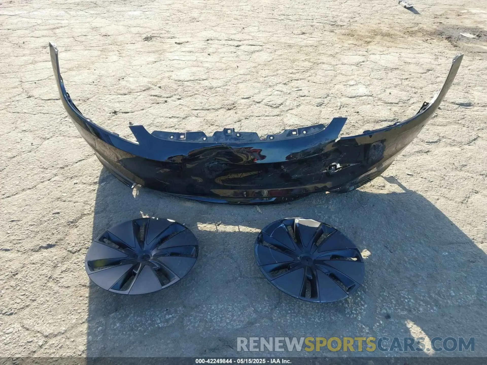 12 Photograph of a damaged car 5YJ3E1EB3SF926394 TESLA MODEL 3 2025