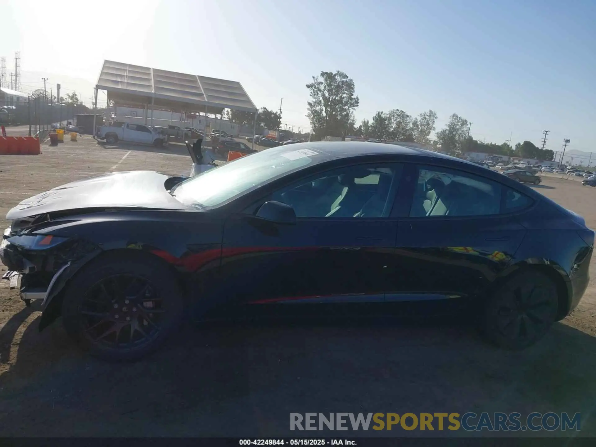 15 Photograph of a damaged car 5YJ3E1EB3SF926394 TESLA MODEL 3 2025