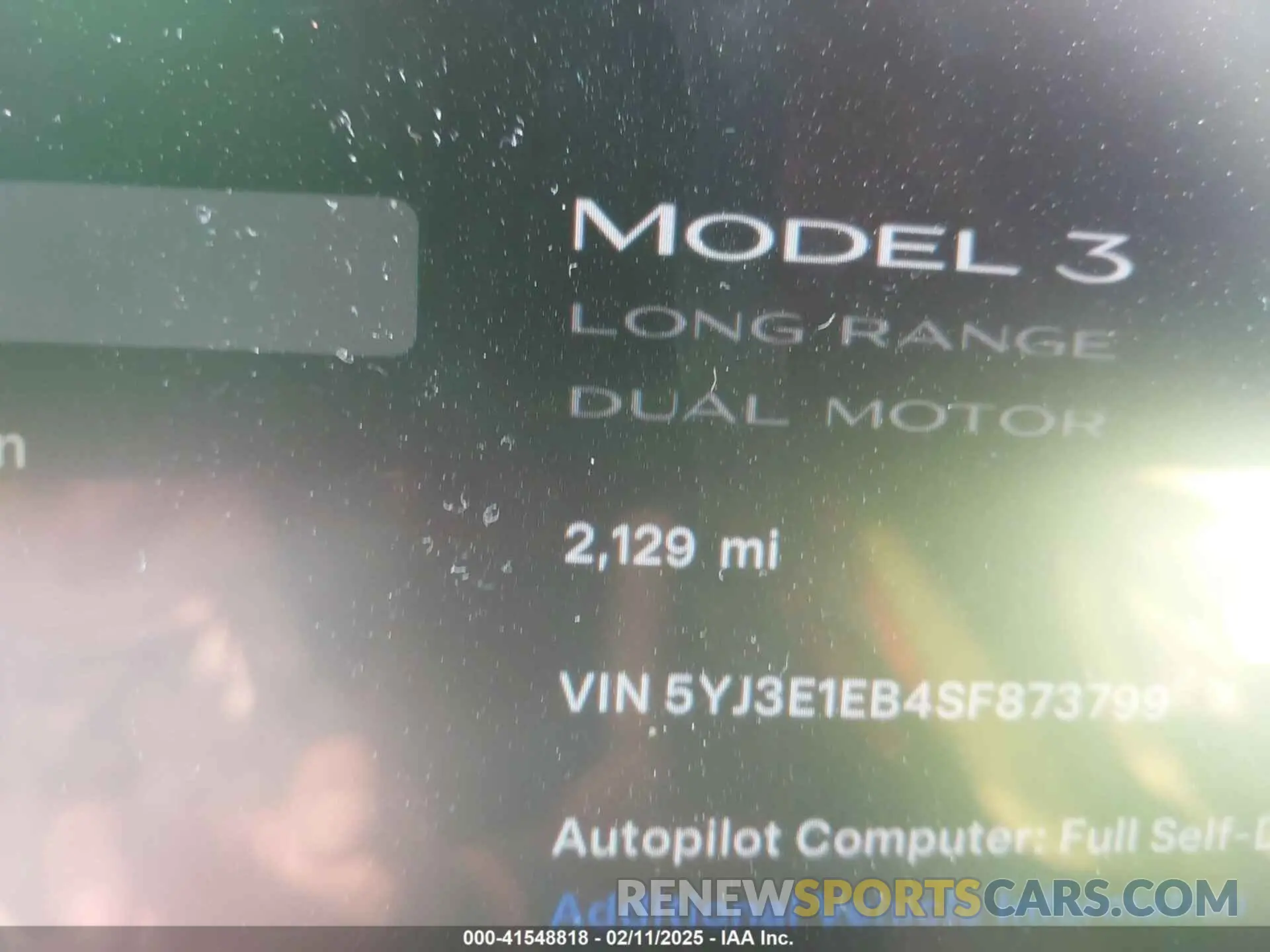 15 Photograph of a damaged car 5YJ3E1EB4SF873799 TESLA MODEL 3 2025