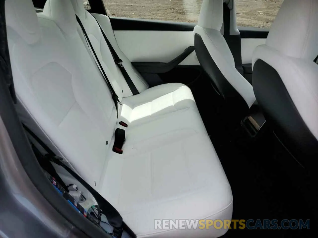 10 Photograph of a damaged car 5YJ3E1EB4SF901620 TESLA MODEL 3 2025