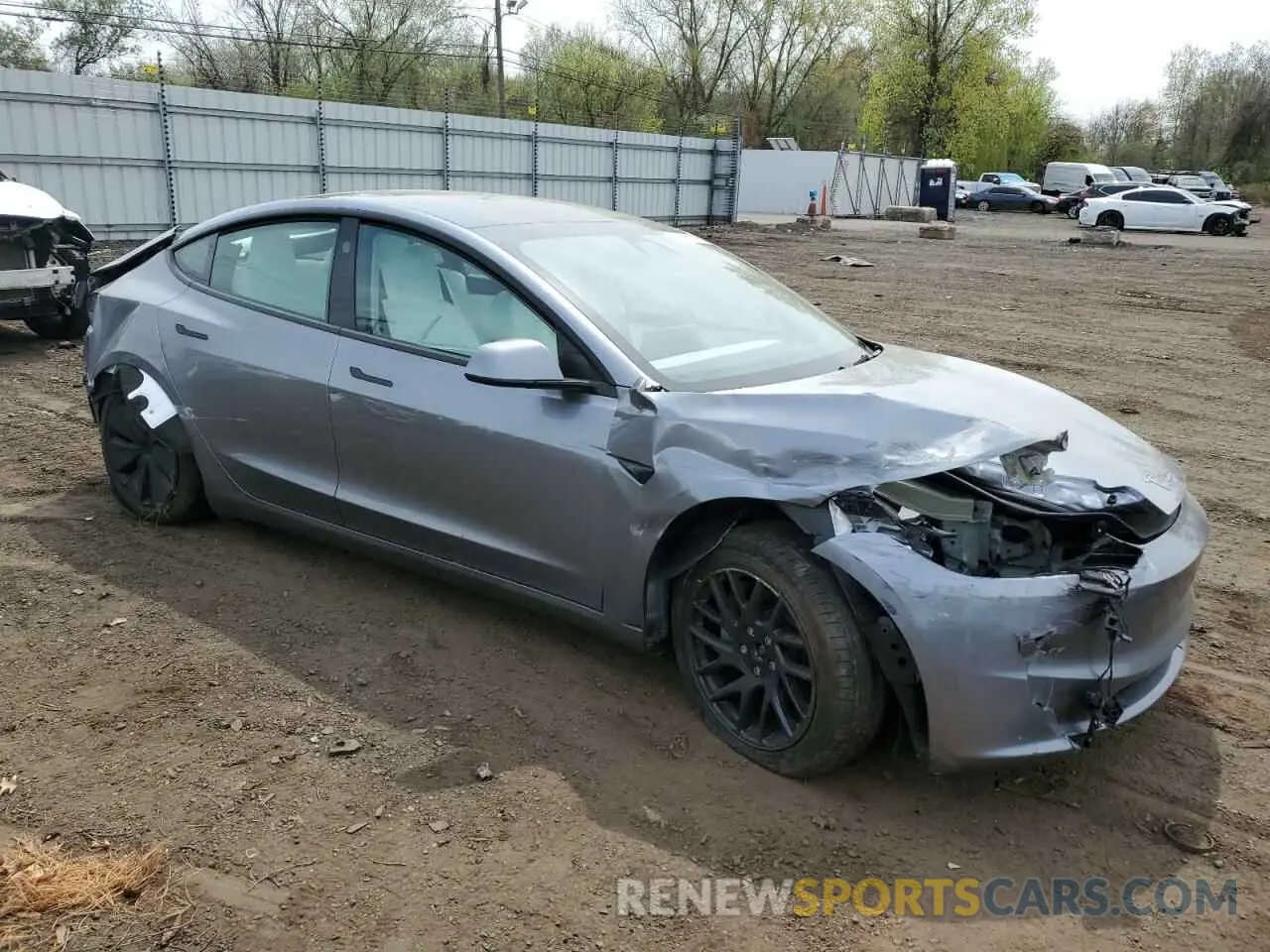 4 Photograph of a damaged car 5YJ3E1EB4SF901620 TESLA MODEL 3 2025
