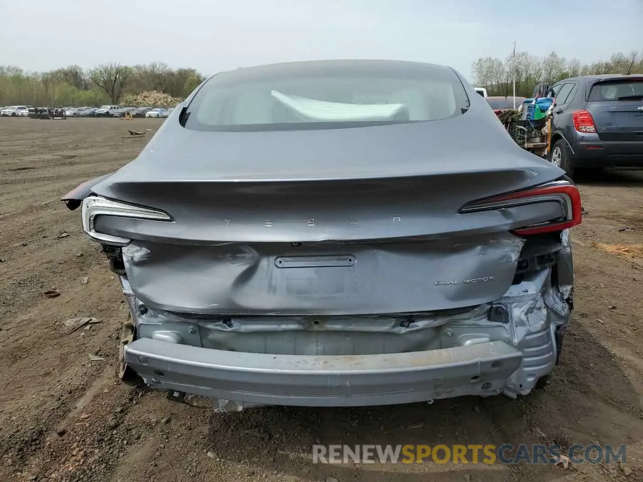 6 Photograph of a damaged car 5YJ3E1EB4SF901620 TESLA MODEL 3 2025