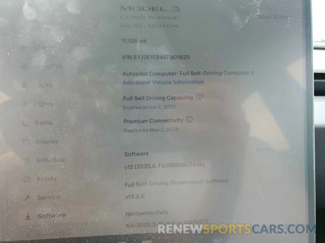 9 Photograph of a damaged car 5YJ3E1EB4SF901620 TESLA MODEL 3 2025