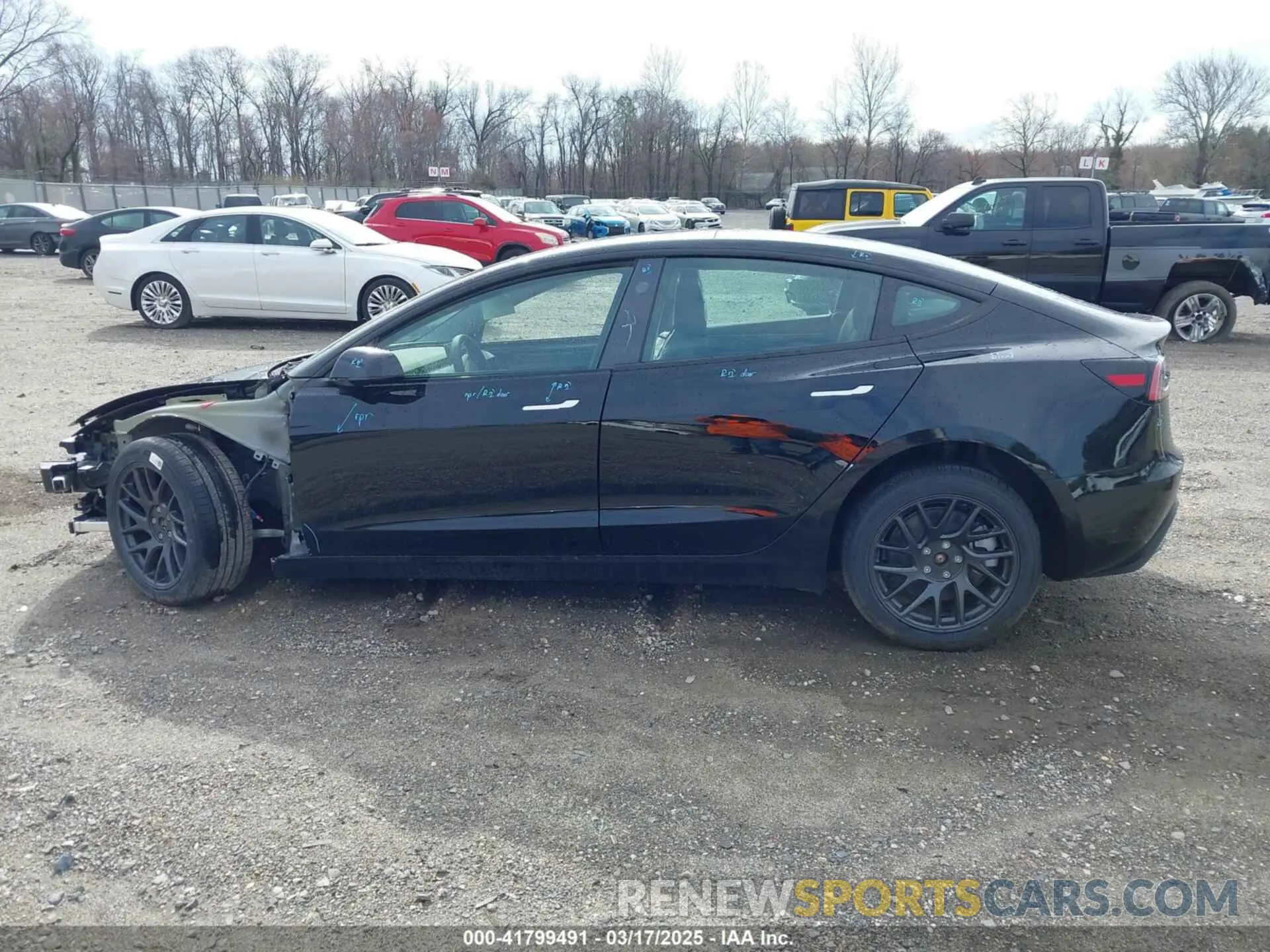 13 Photograph of a damaged car 5YJ3E1EB4SF938120 TESLA MODEL 3 2025