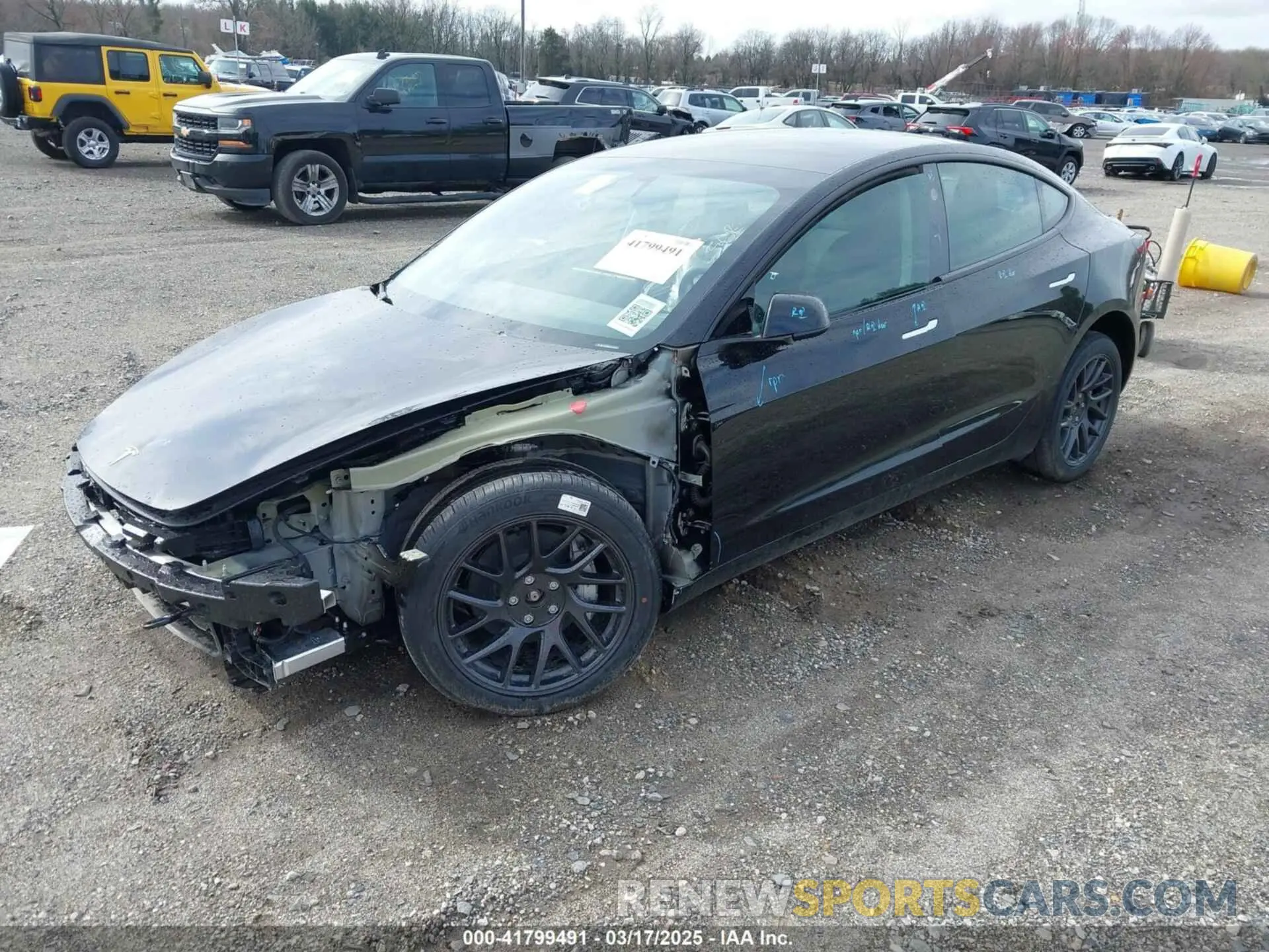 2 Photograph of a damaged car 5YJ3E1EB4SF938120 TESLA MODEL 3 2025