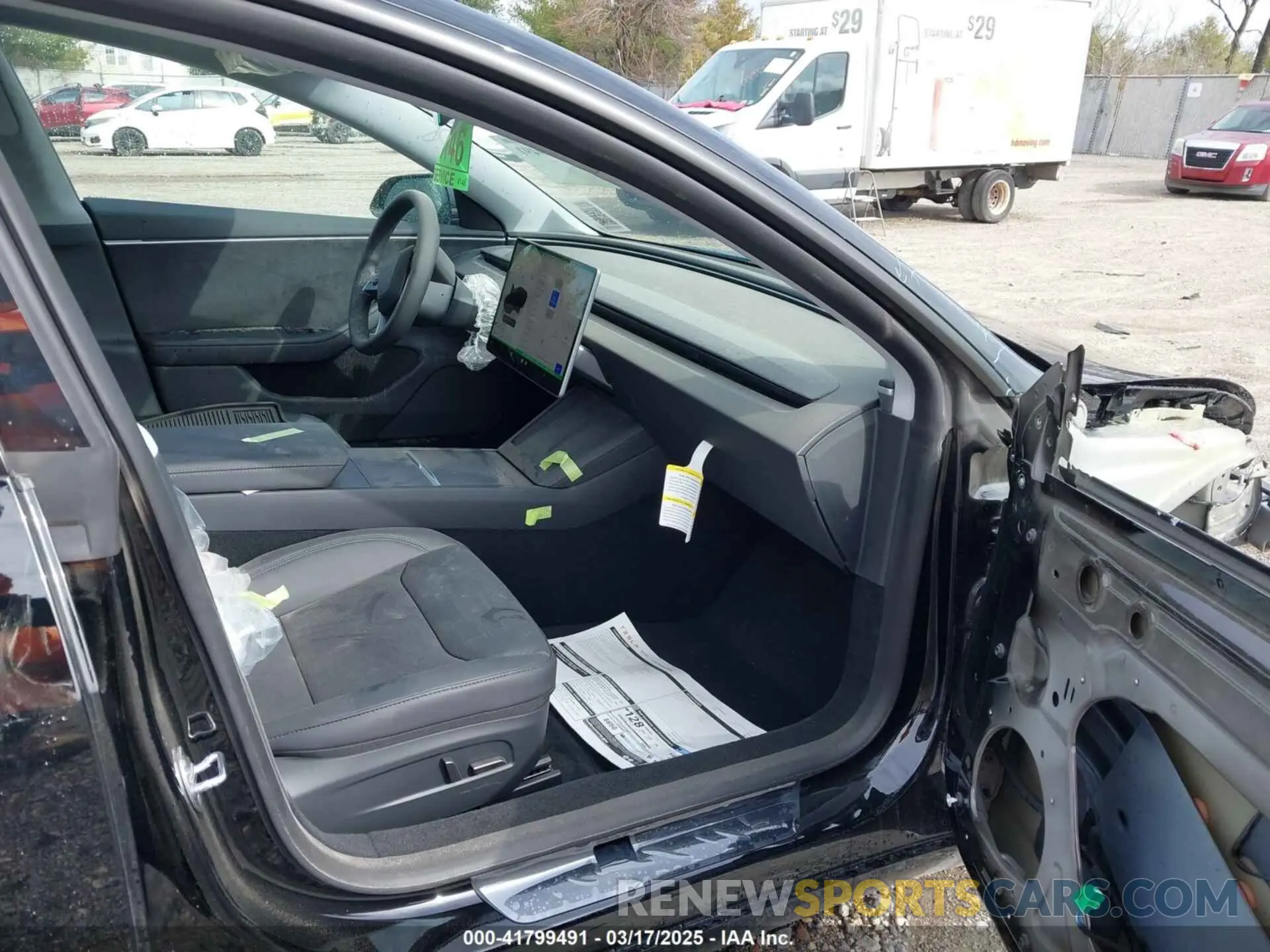 5 Photograph of a damaged car 5YJ3E1EB4SF938120 TESLA MODEL 3 2025