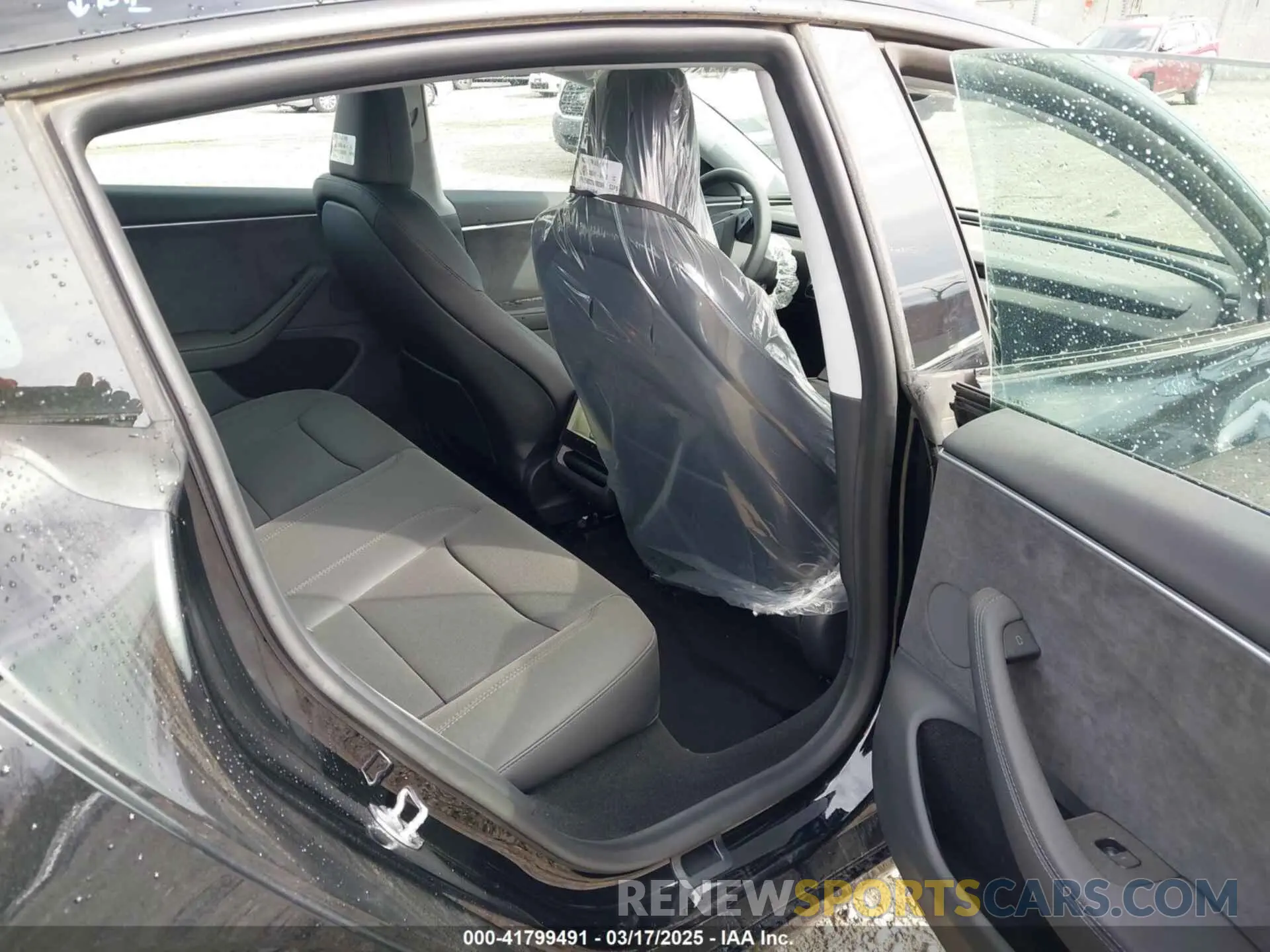 8 Photograph of a damaged car 5YJ3E1EB4SF938120 TESLA MODEL 3 2025