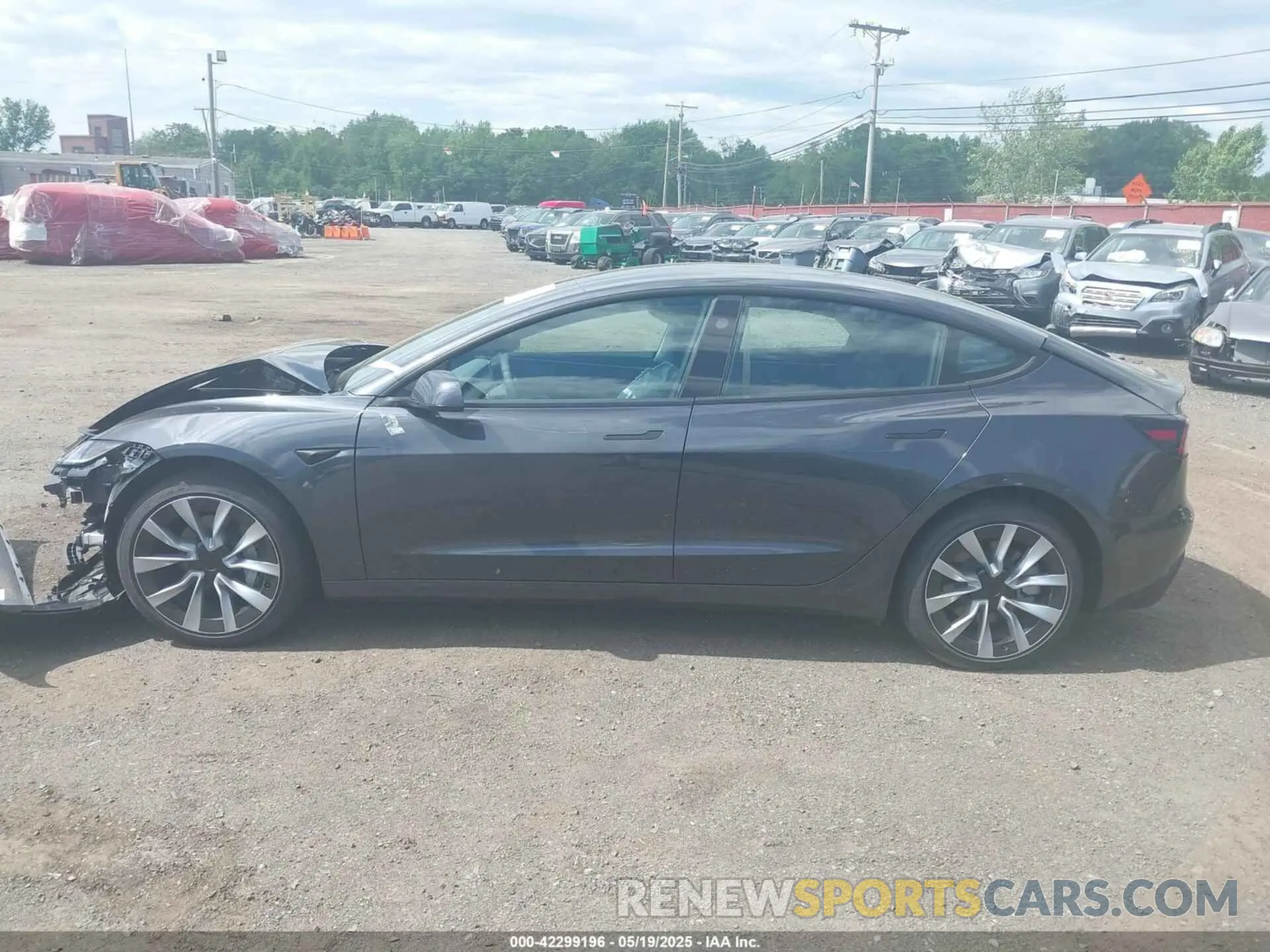 14 Photograph of a damaged car 5YJ3E1EB4SF964054 TESLA MODEL 3 2025
