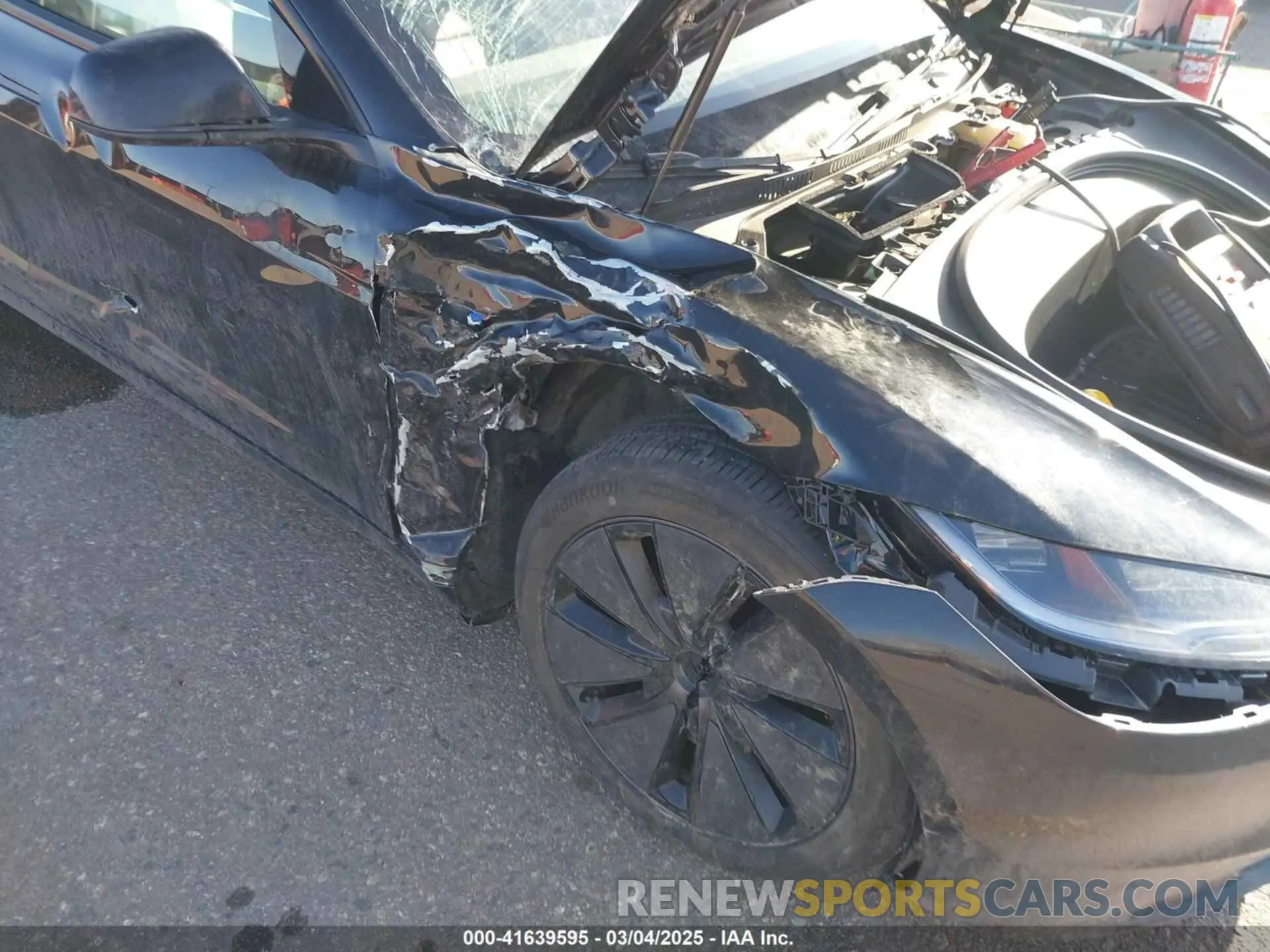 6 Photograph of a damaged car 5YJ3E1EB5SF877778 TESLA MODEL 3 2025