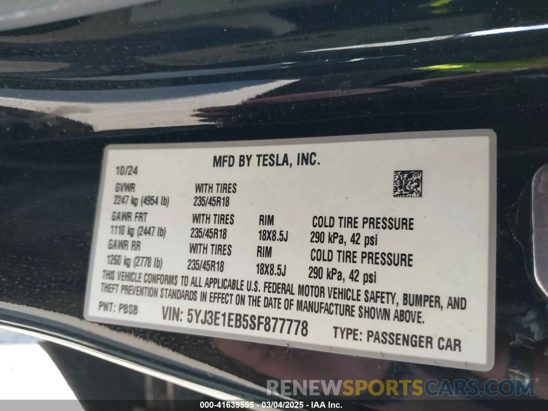 9 Photograph of a damaged car 5YJ3E1EB5SF877778 TESLA MODEL 3 2025