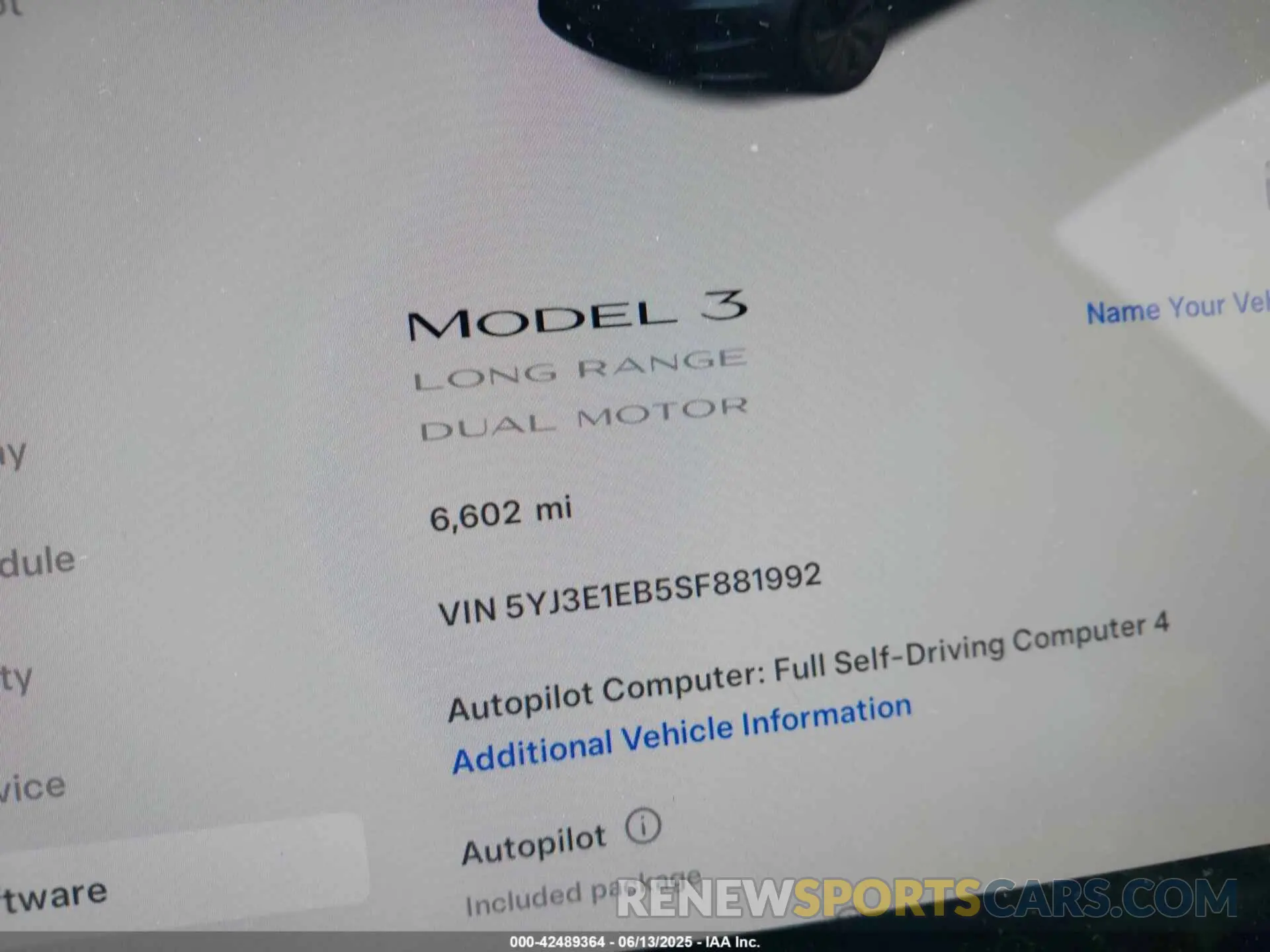 15 Photograph of a damaged car 5YJ3E1EB5SF881992 TESLA MODEL 3 2025