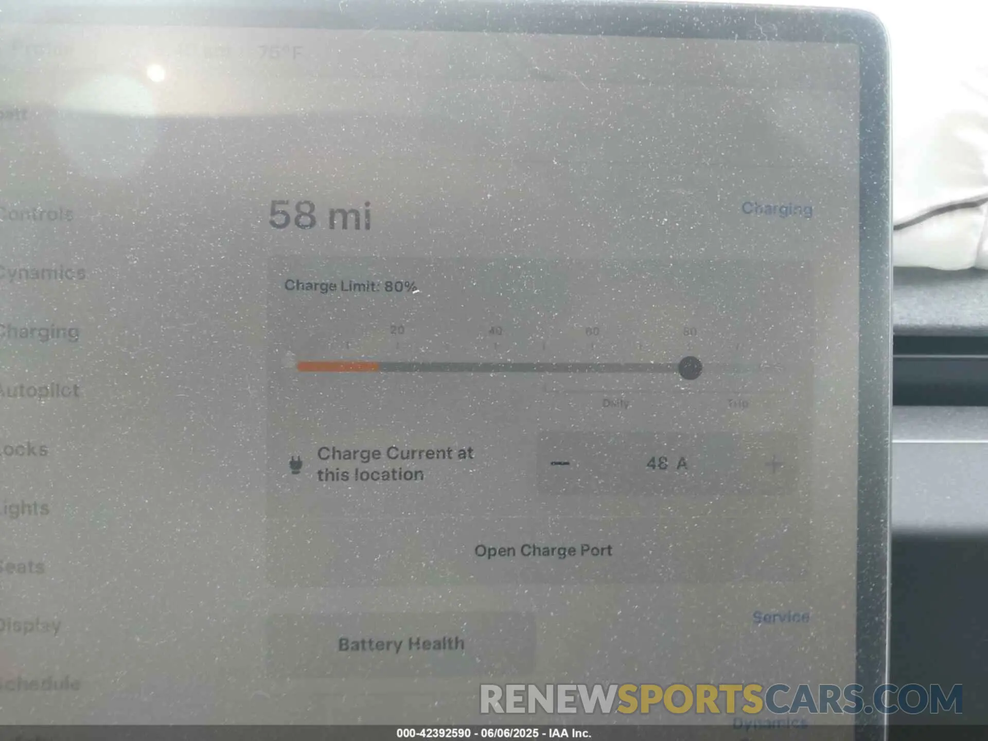 16 Photograph of a damaged car 5YJ3E1EB5SF894032 TESLA MODEL 3 2025