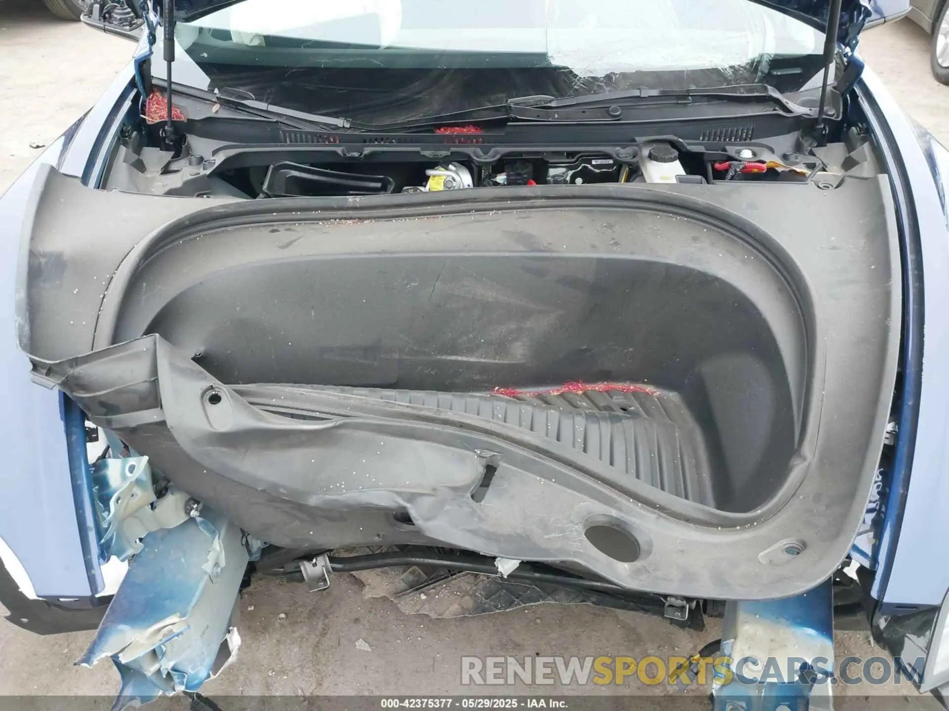 10 Photograph of a damaged car 5YJ3E1EB5SF939258 TESLA MODEL 3 2025