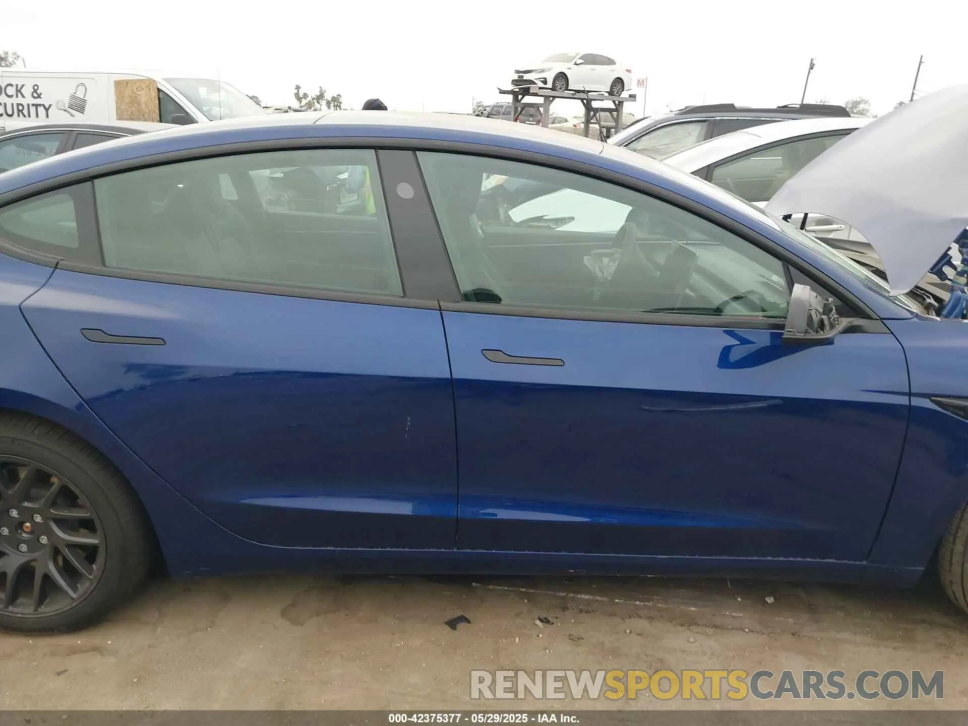 13 Photograph of a damaged car 5YJ3E1EB5SF939258 TESLA MODEL 3 2025
