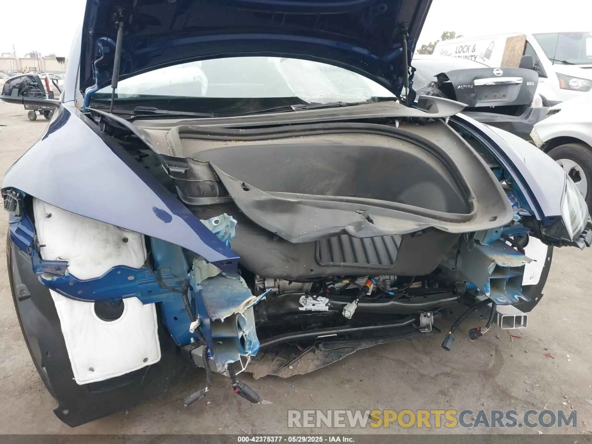 6 Photograph of a damaged car 5YJ3E1EB5SF939258 TESLA MODEL 3 2025