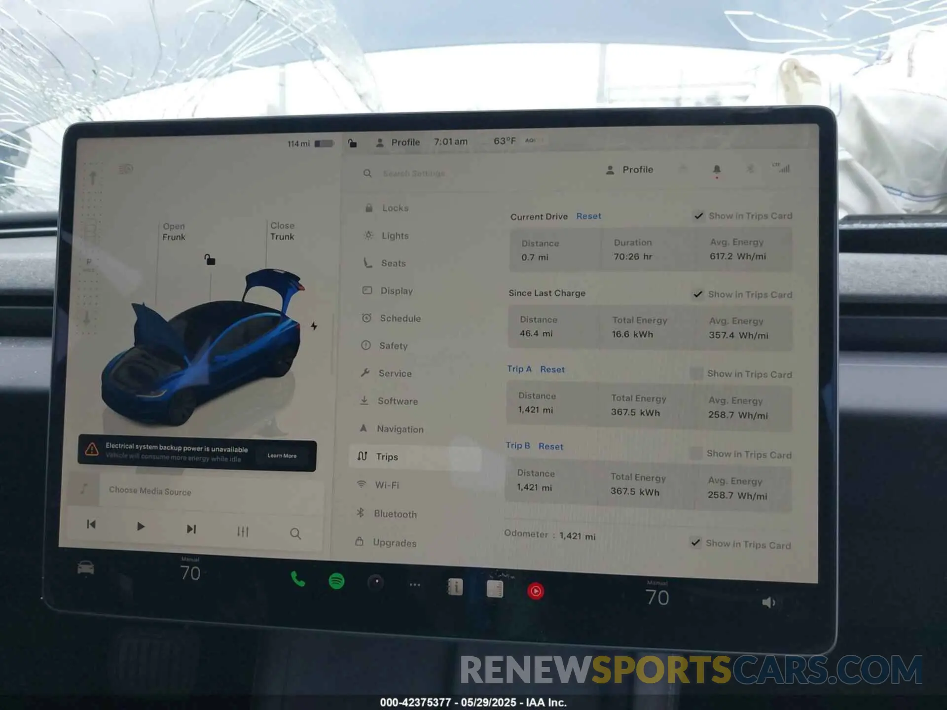 7 Photograph of a damaged car 5YJ3E1EB5SF939258 TESLA MODEL 3 2025