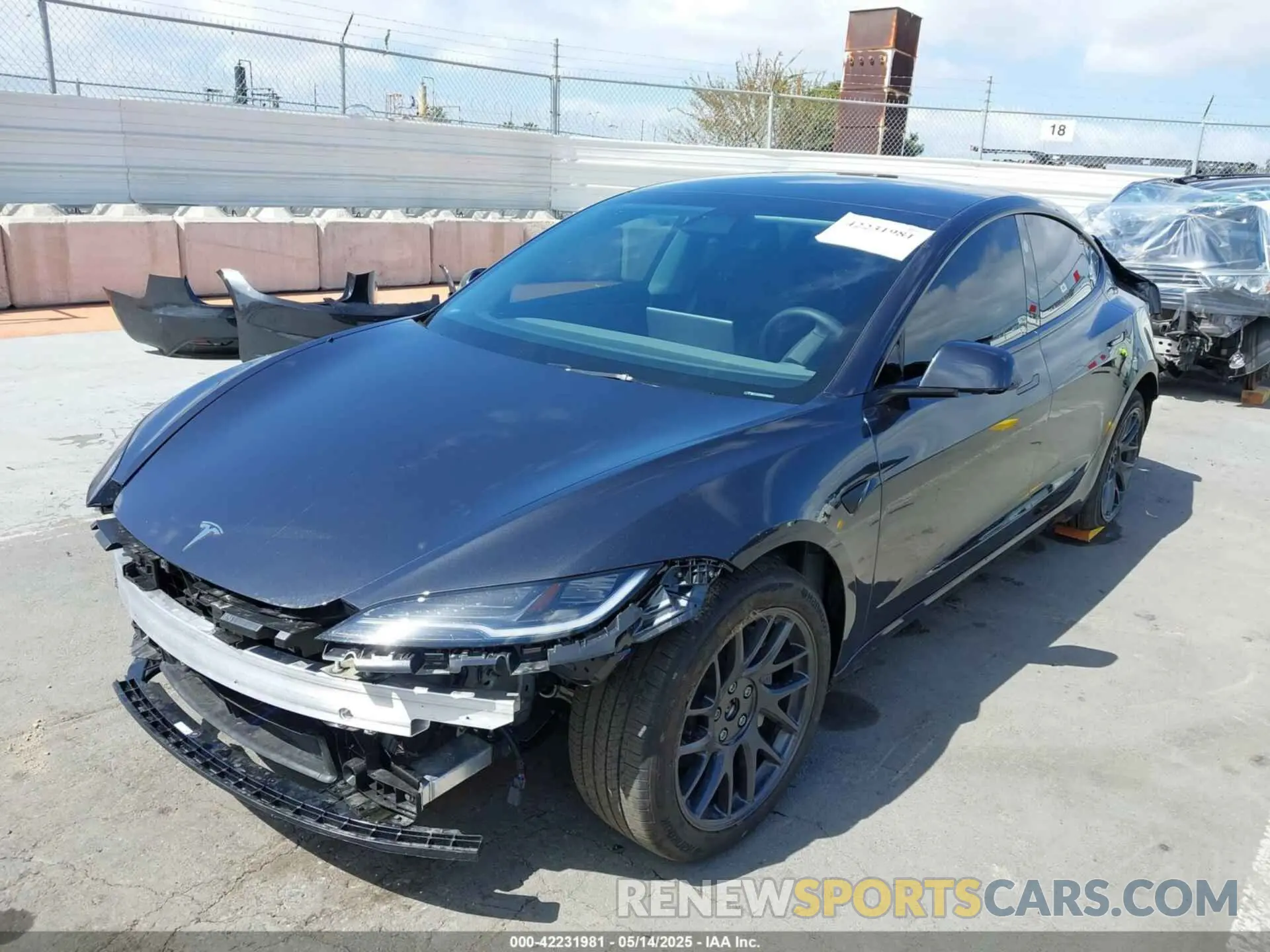 2 Photograph of a damaged car 5YJ3E1EB5SF960787 TESLA MODEL 3 2025