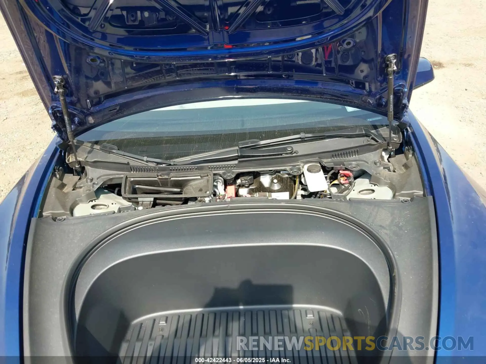 10 Photograph of a damaged car 5YJ3E1EB6SF874419 TESLA MODEL 3 2025