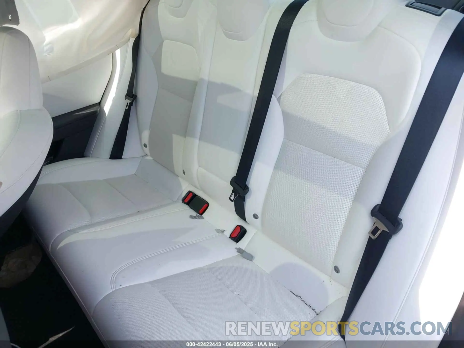 8 Photograph of a damaged car 5YJ3E1EB6SF874419 TESLA MODEL 3 2025